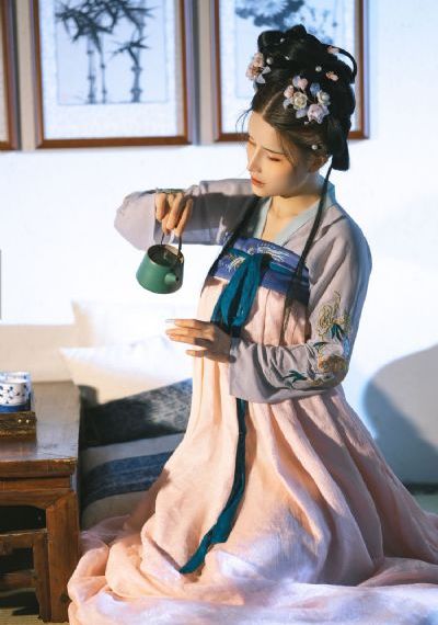 邻居的夫妇交换hd